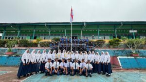 Read more about the article Lima Piala Diboyong, MTsN 1 Sanggau Bersinar di LKBB Se-Kalimantan Barat