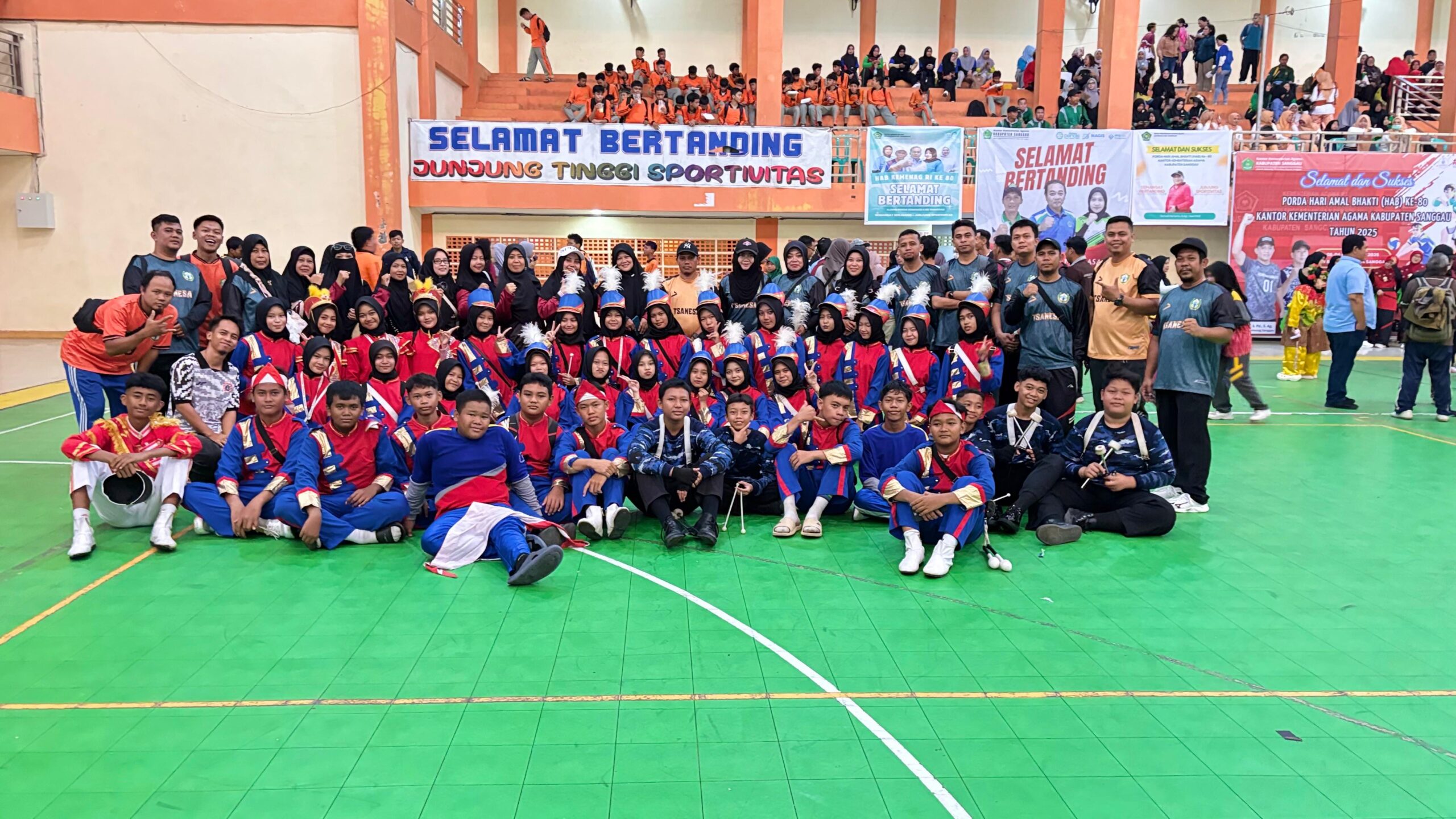 Read more about the article MTsN 1 Sanggau Tunjukkan Kekompakan Luar Biasa,